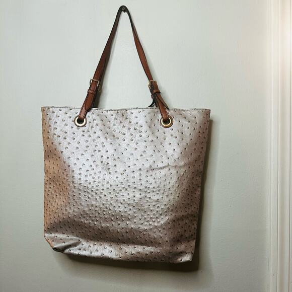 SCARLETON Rose Pink Synthetic Faux Ostritch Leather Brown Handles Zipper Bag - Picture 3 of 12